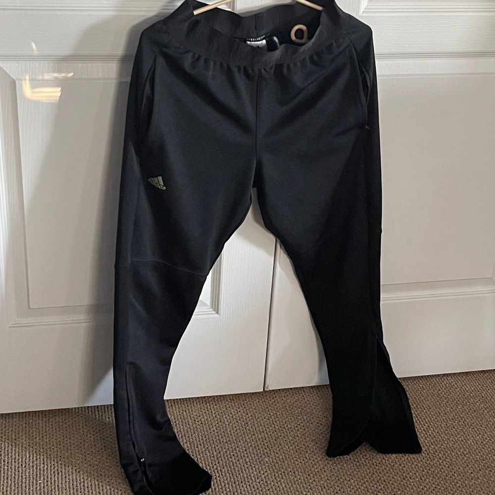 Adidas athletic joggers warm ups  w/ankle zip black Sz S